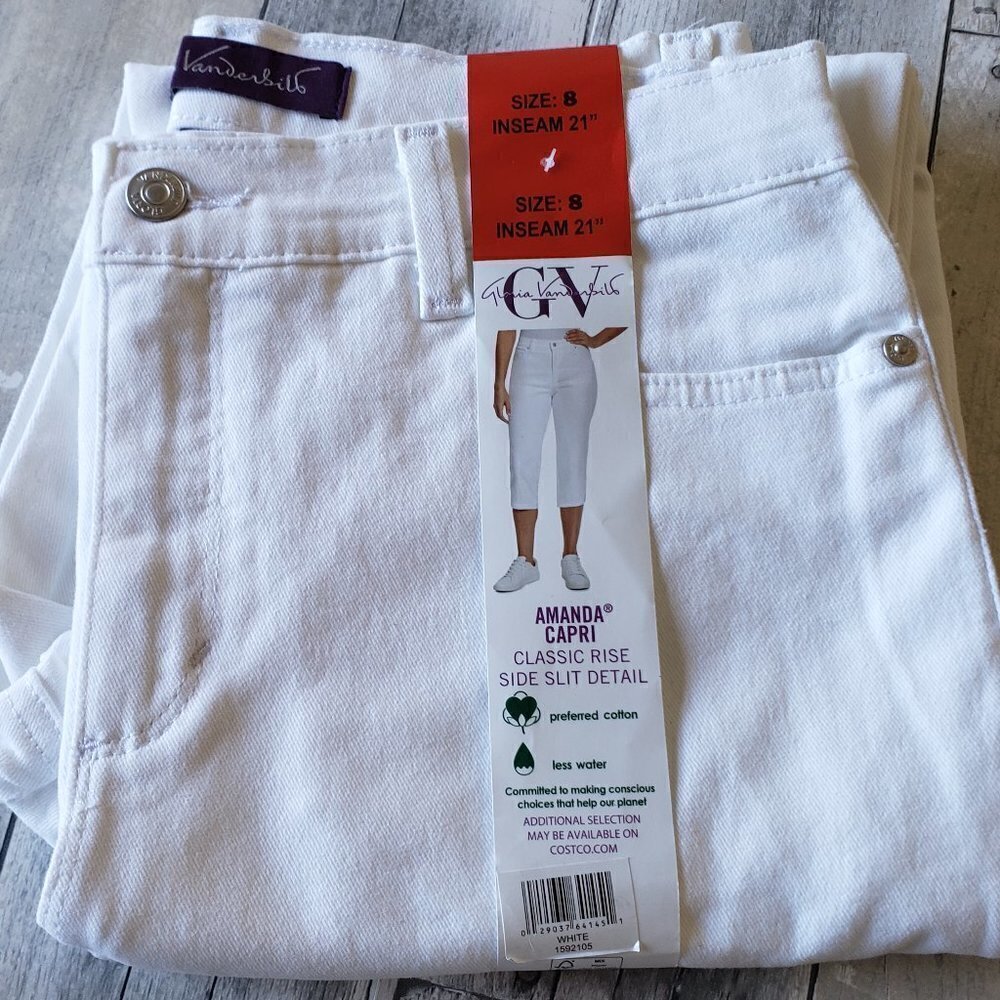 NWT - Gloria Vanderbilt Amanda White Jeans Capri - Size 8